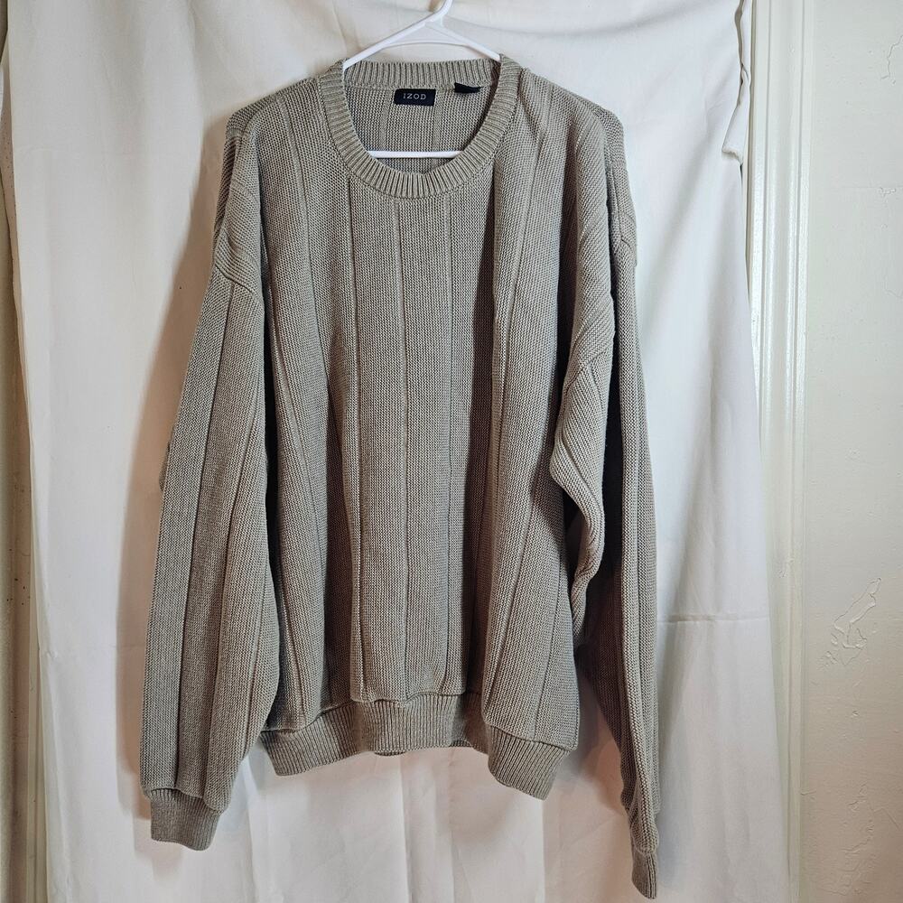 Izod Men's Sweater Size Large